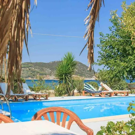 Karavos Skopelos