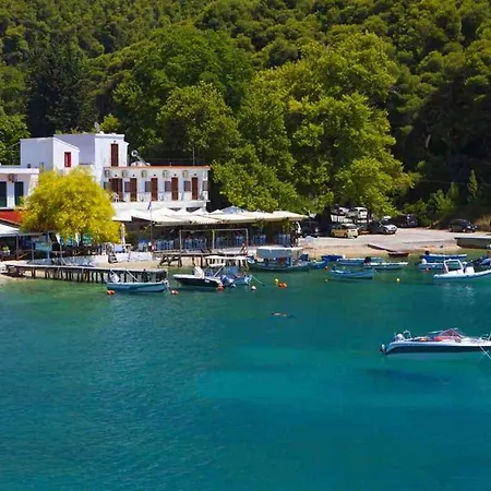Karavos Villa *